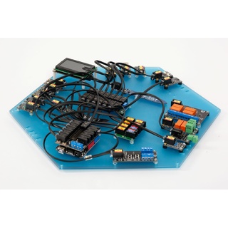 Образовательный набор "Квант ЙоТик М1" (Образовательный набор по электронике)